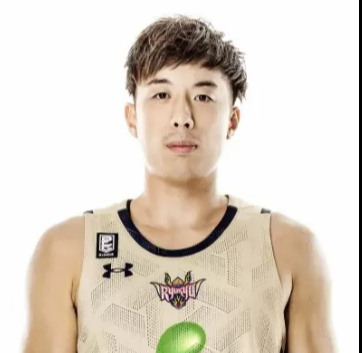 https://img.zhongguan.net/img/basketball/player/9f9d2819e1db9fdba3c26379c9a7a23c.png