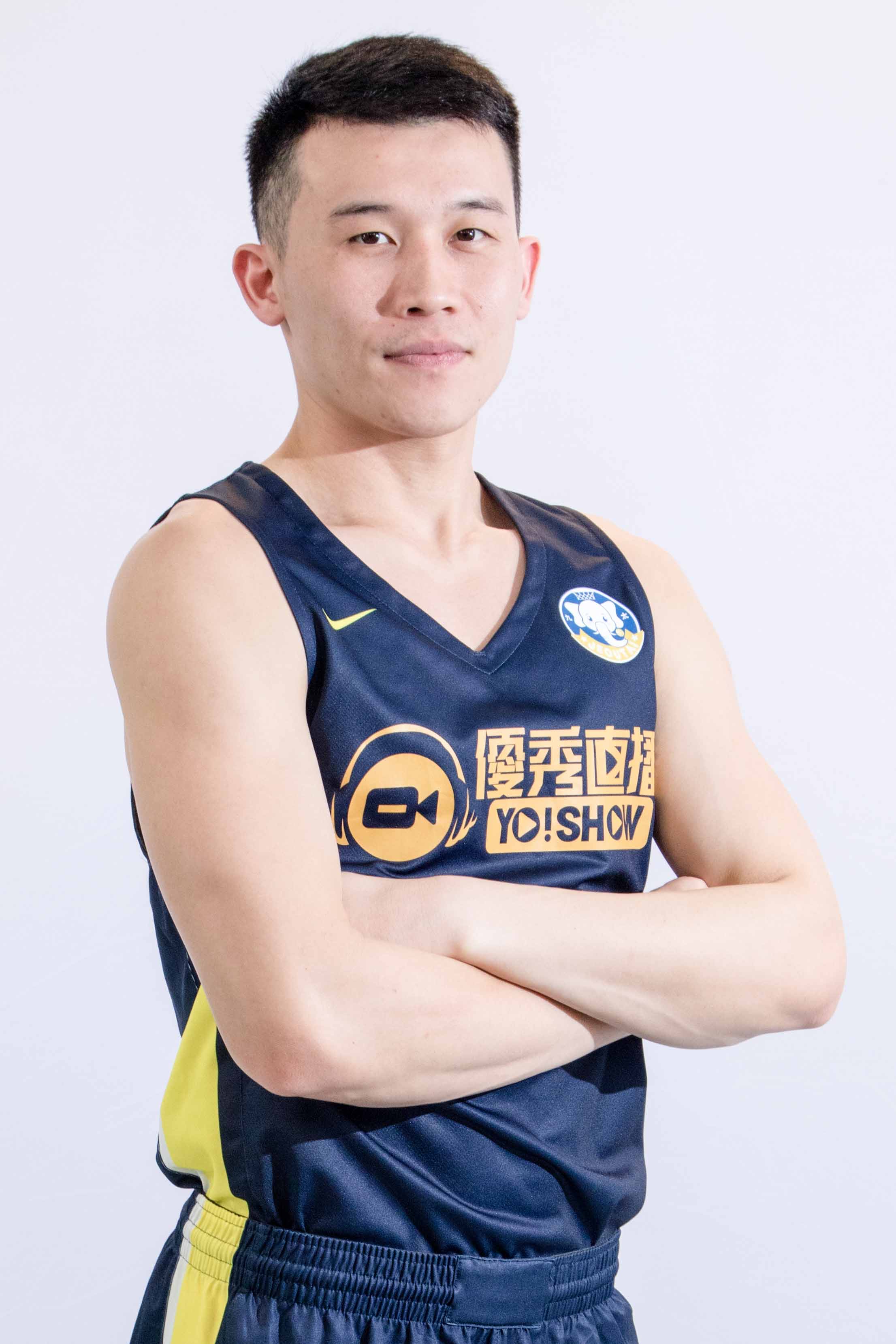 https://img.zhongguan.net/img/basketball/player/ea1ea5405bb6a79ea8aeee45b02cde01.png